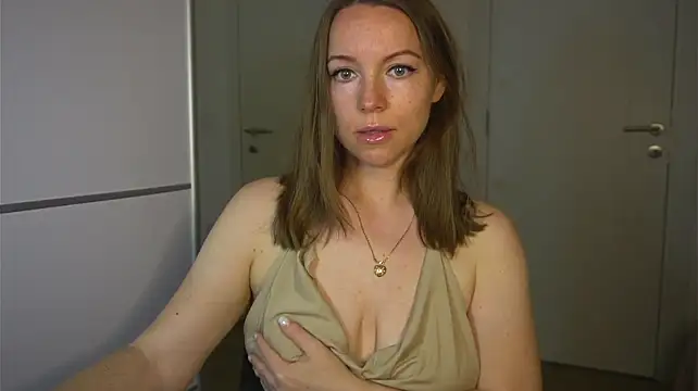 XXX chat uživo modela Cocosweetty