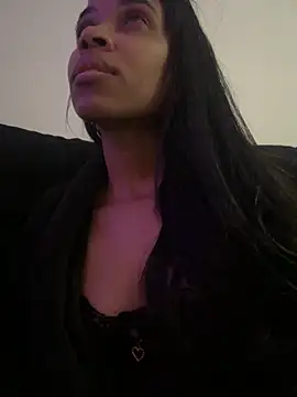Fanny_nix's Live Chat Room