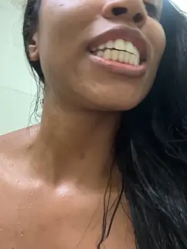Show de Atthenna na webcam