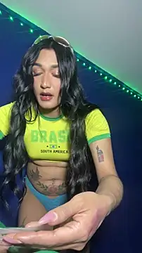 NikitaDragunXXX webkamerás műsora