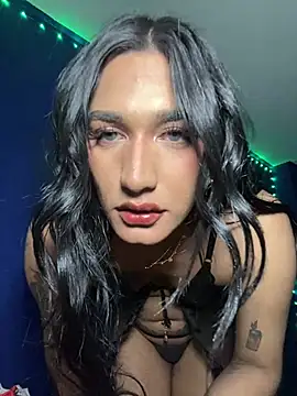 Webkamerová show NikitaDragunXXX
