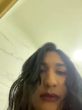 Show de NikitaDragunXXX na webcam