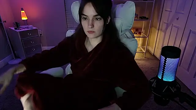 angiefae: απευθείας συνομιλία ΧΧΧ