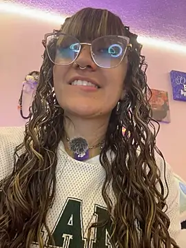 SammyGomez Show in webcam