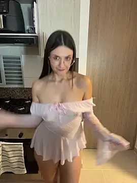 isa_p Adlı Modelin Canlı Sohbet Odası