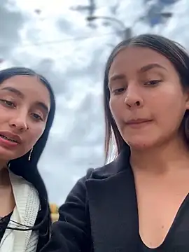 Show de Talia_Bonet na webcam