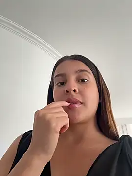 Talia_Bonet – Live XXX-chat