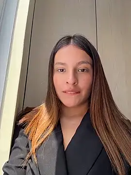 Chatroom XXX en direct de Talia_Bonet