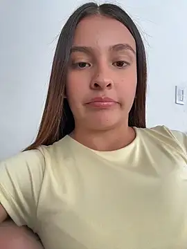 Chatroom XXX en direct de Talia_Bonet
