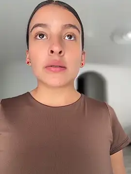 Talia_Bonet: απευθείας συνομιλία ΧΧΧ