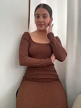 Talia_Bonet Adlı Modelin Canlı XXX Sohbeti
