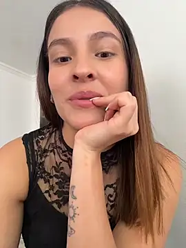 צ'אט XXX בשידור חי של Talia_Bonet