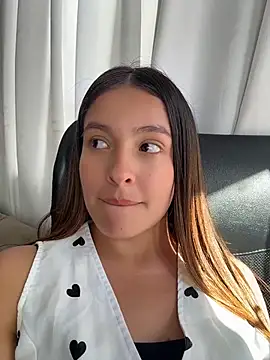 צ'אט XXX בשידור חי של Talia_Bonet
