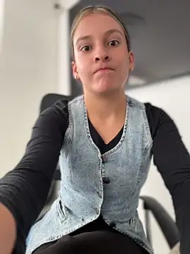 Živý XXX chat Talia_Bonet