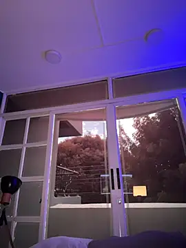 Beella1_のウェブカメラショー