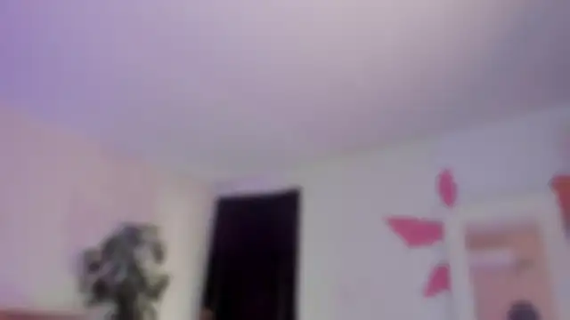 Sala de chat en directo de YariRose