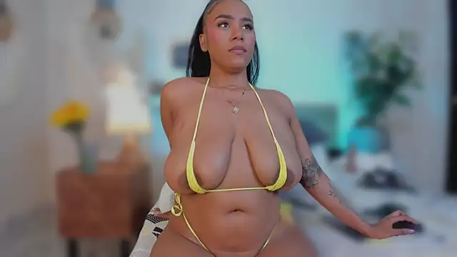 Show webcam de YariRose