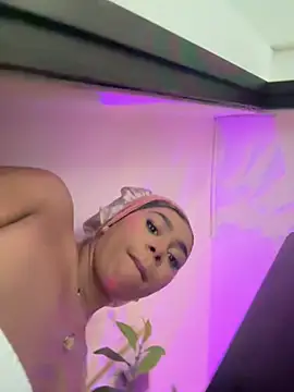 YariRose's Live XXX Chat