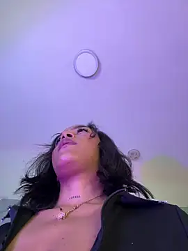YariRose's Webcam Show