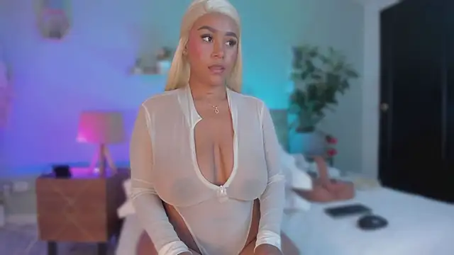 YariRose's Webcam Show