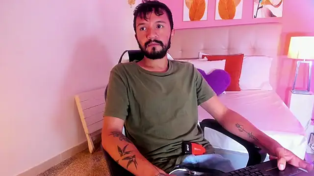 fyodr_sai Show in webcam