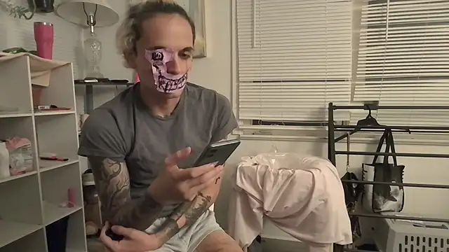 LexKitsune Webcam Show