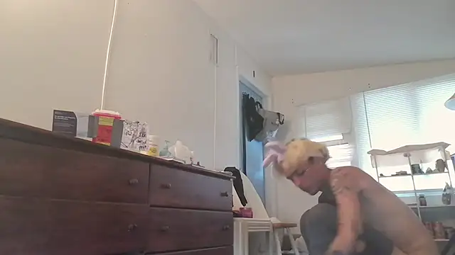 LexKitsune's Webcam Show