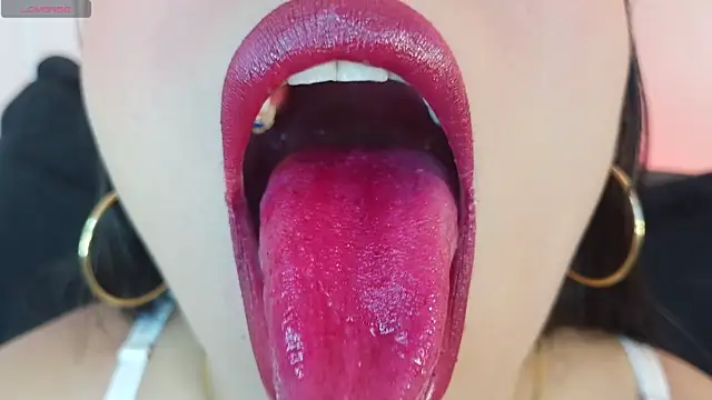 عرض كام mia_roux1