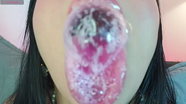 mia_roux1のライブXXXチャット