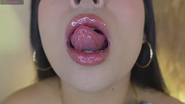 Živý XXX chat mia_roux1