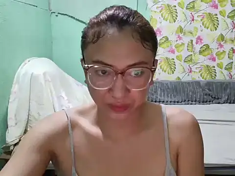 dazzlinglove44 Webcam Show