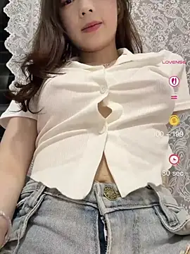 meimei_x 在線直播表演