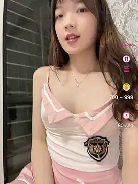 meimei_x 在線直播表演
