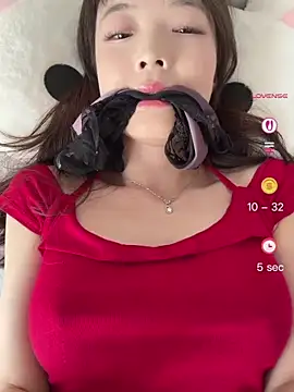 meimei_x's Webcam Show