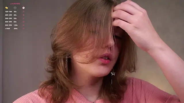 MelodyBaur Adlı Modelin Canlı XXX Sohbeti