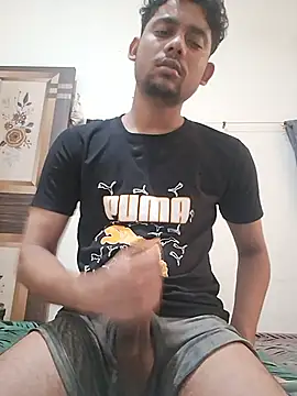 ProperCoach18's Webcam Show