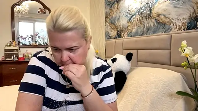 Webkamerová show Galatea_2025