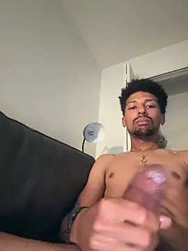 BigPrettyDick777 webcam show