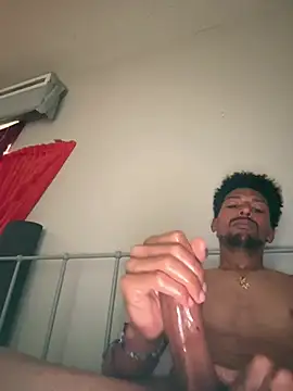 Show webcam de BigPrettyDick777