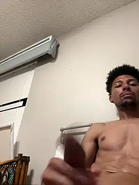 BigPrettyDick777's Webcam Show