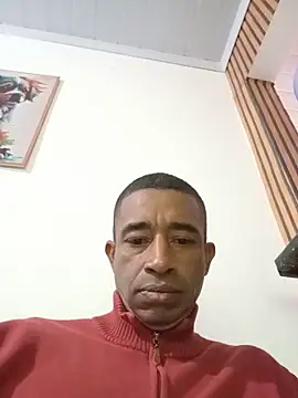 juniordotado87 Show in webcam