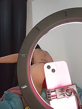Živý XXX chat juniordotado87