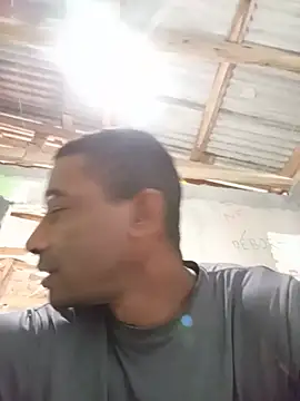 Show de juniordotado87 na webcam