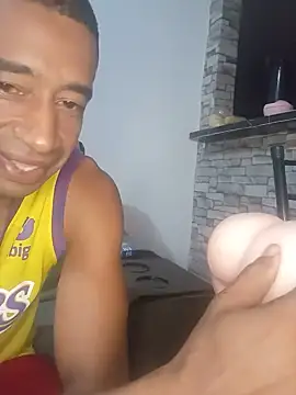 Show de juniordotado87 na webcam