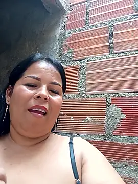 Mother-Big-titsのウェブカメラショー