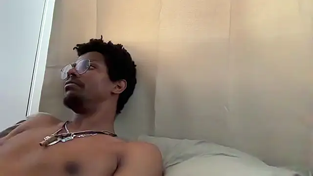 HoleBreeder Webcam show