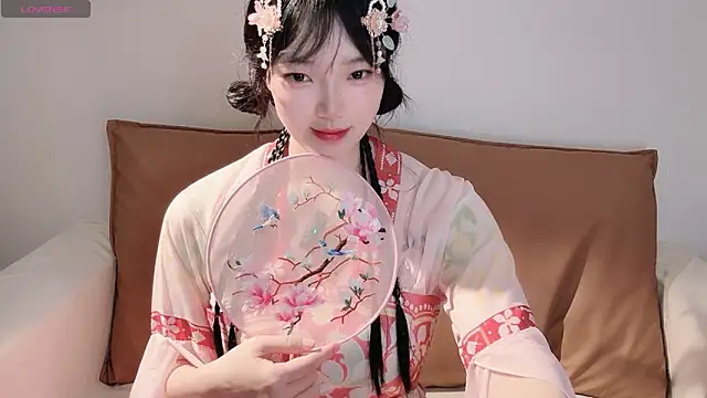 upoo7lt 网络视讯表演