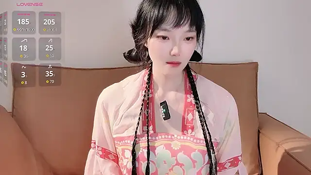 upoo7lt's Webcam Show