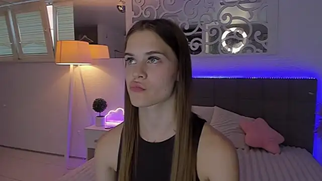 Czat XXX na żywo – LuisaClover