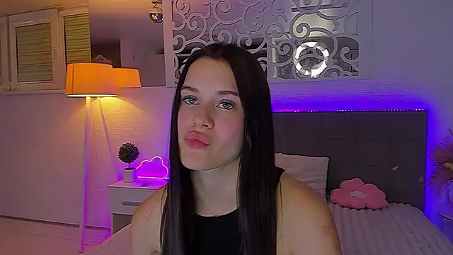 Živý XXX chat LuisaClover
